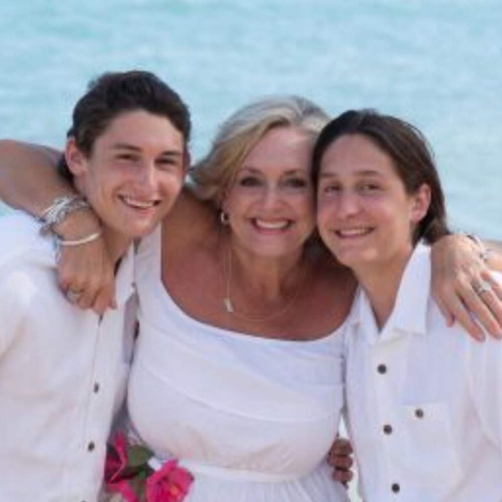 Meet your Posher, Cindy